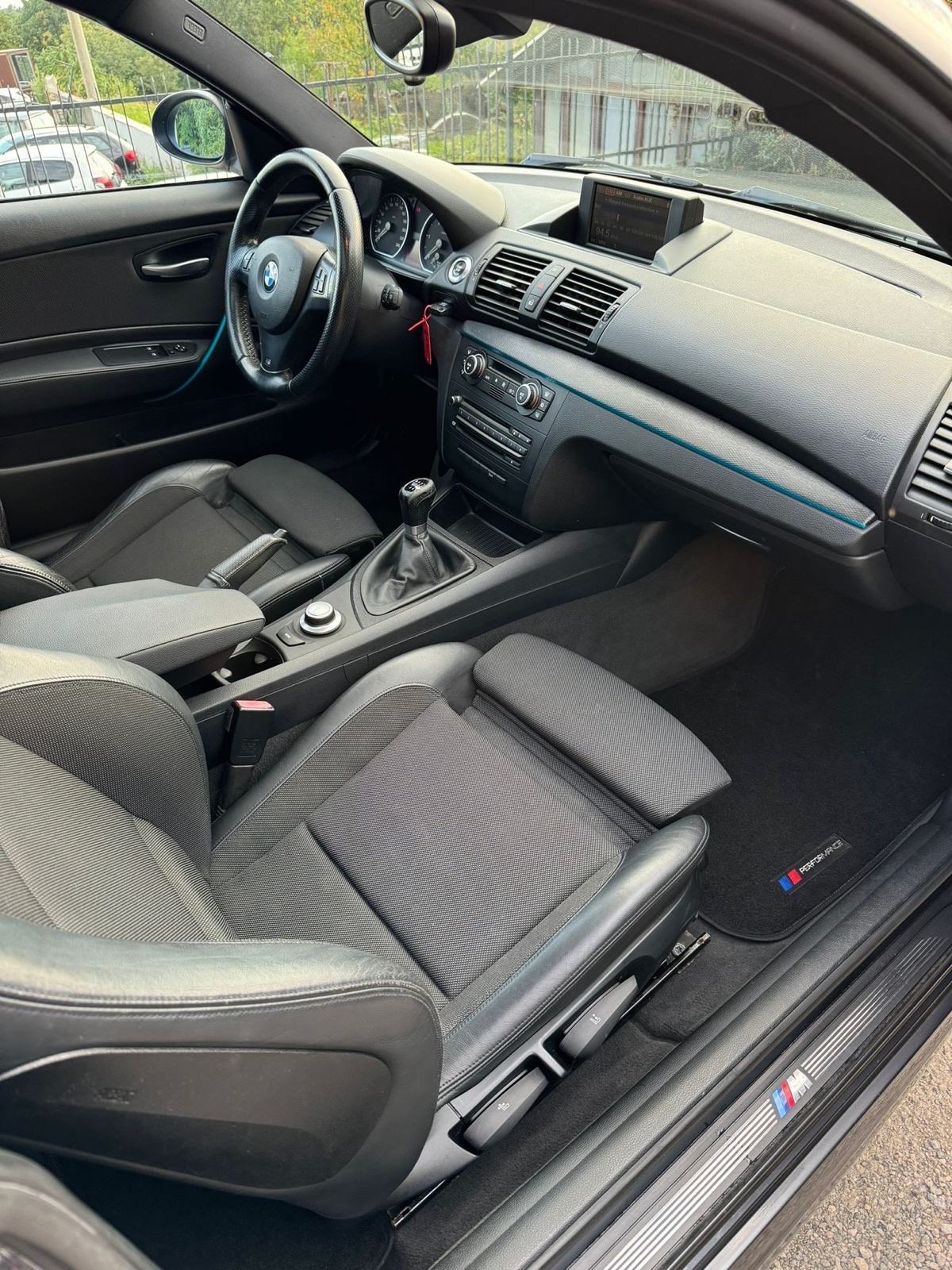 BMW SERIJA 1 118d M paket *PANORAMA*, fotografija 10