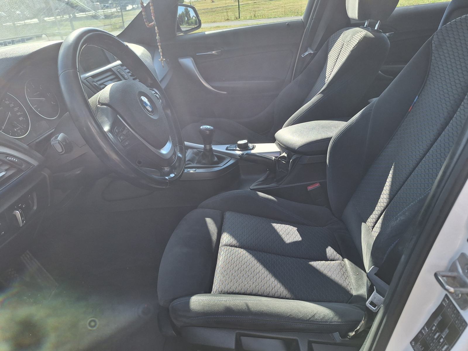 BMW serija 1 118d M paket, fotografija 8