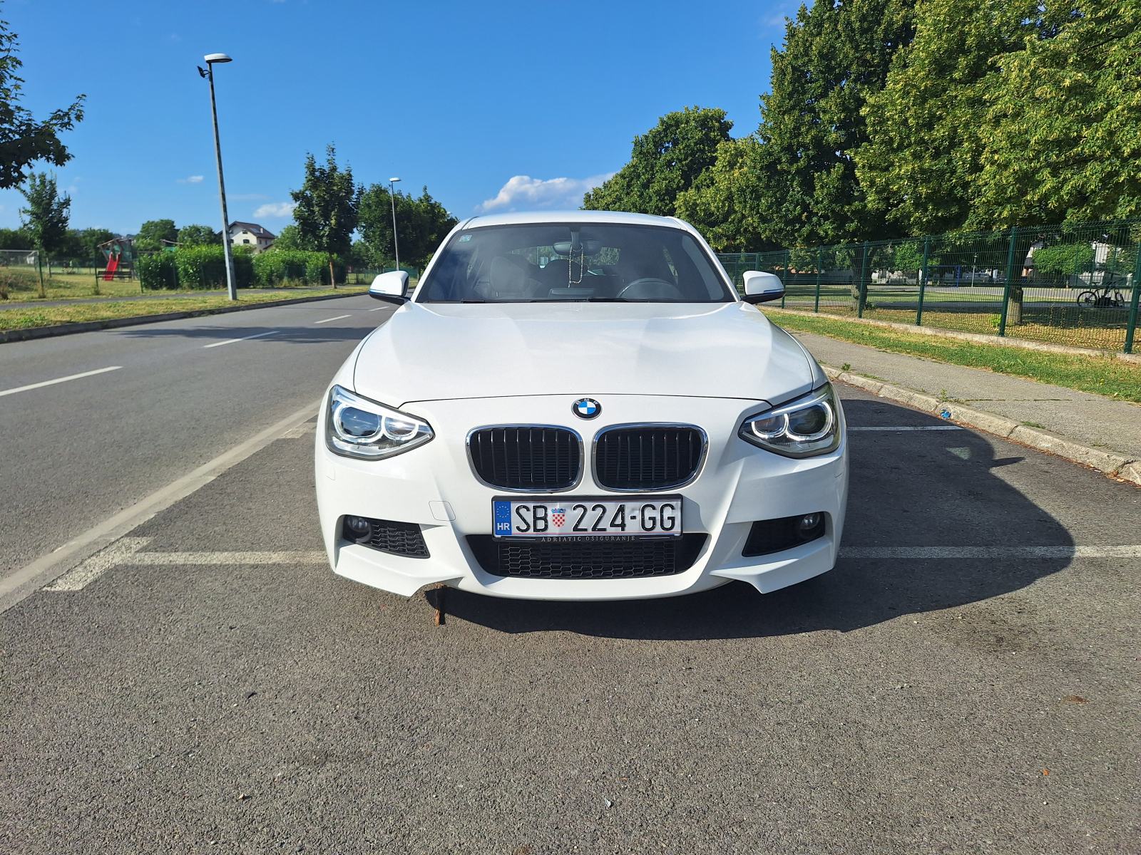 BMW serija 1 118d M paket, fotografija 2