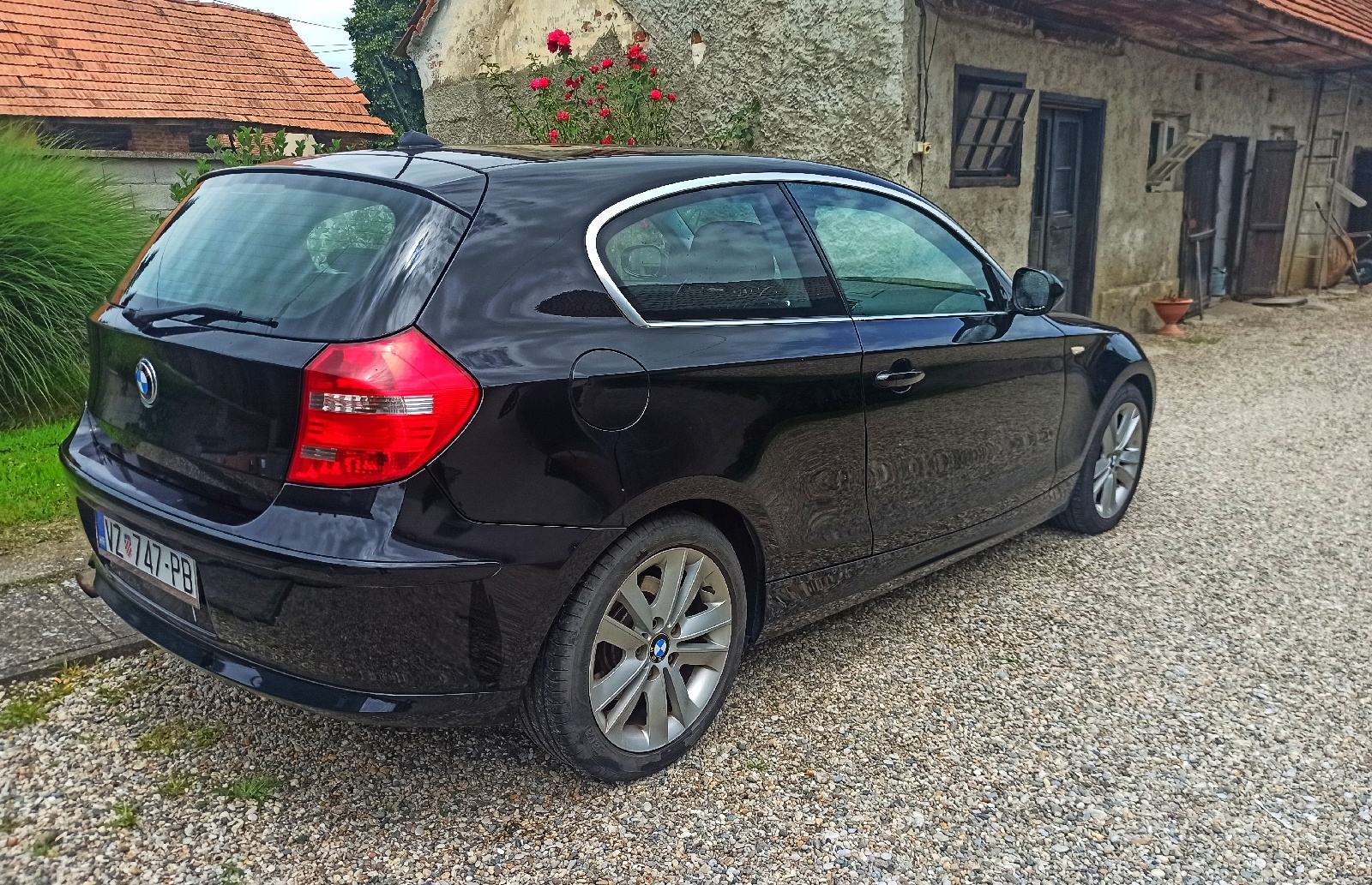 BMW serija 1 118d, fotografija 3