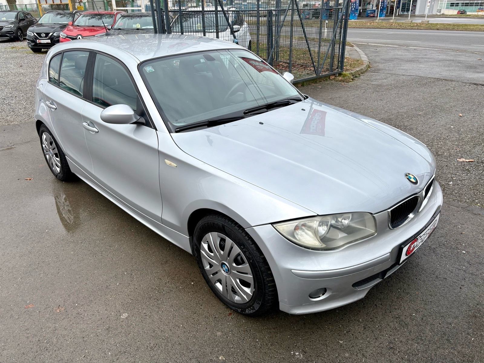 BMW serija 1 118d KLIMA - MAGLENKE - AUTOKREDIT, fotografija 8