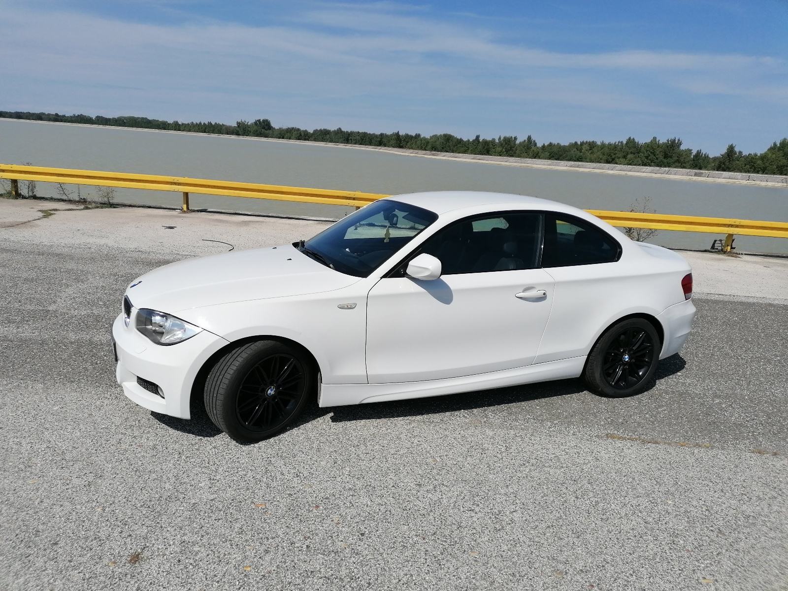 BMW 1 Coupe 2010. – 125.000 km – TOP STANJE, fotografija 12