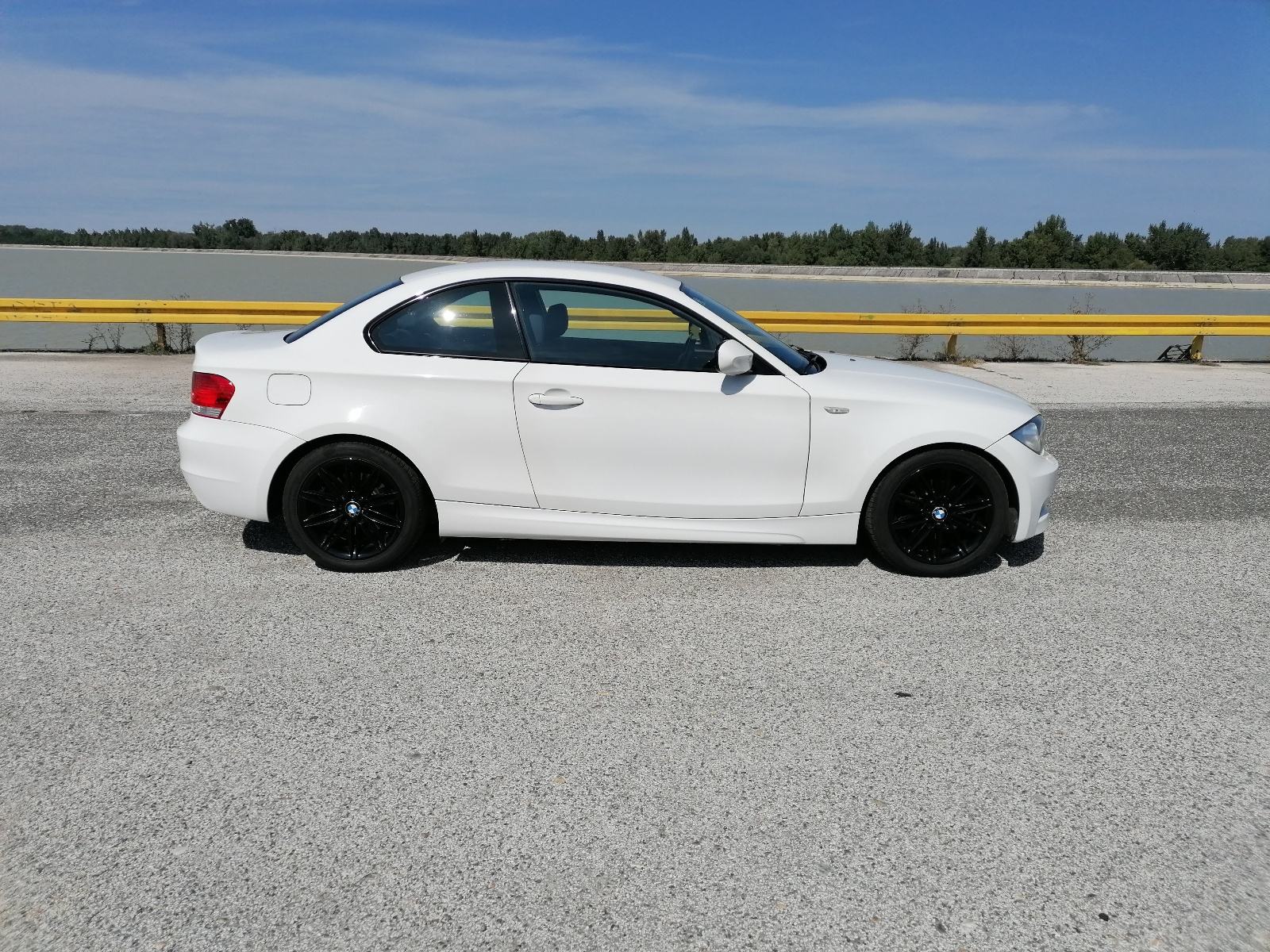 BMW 1 Coupe 2010. – 125.000 km – TOP STANJE, fotografija 3