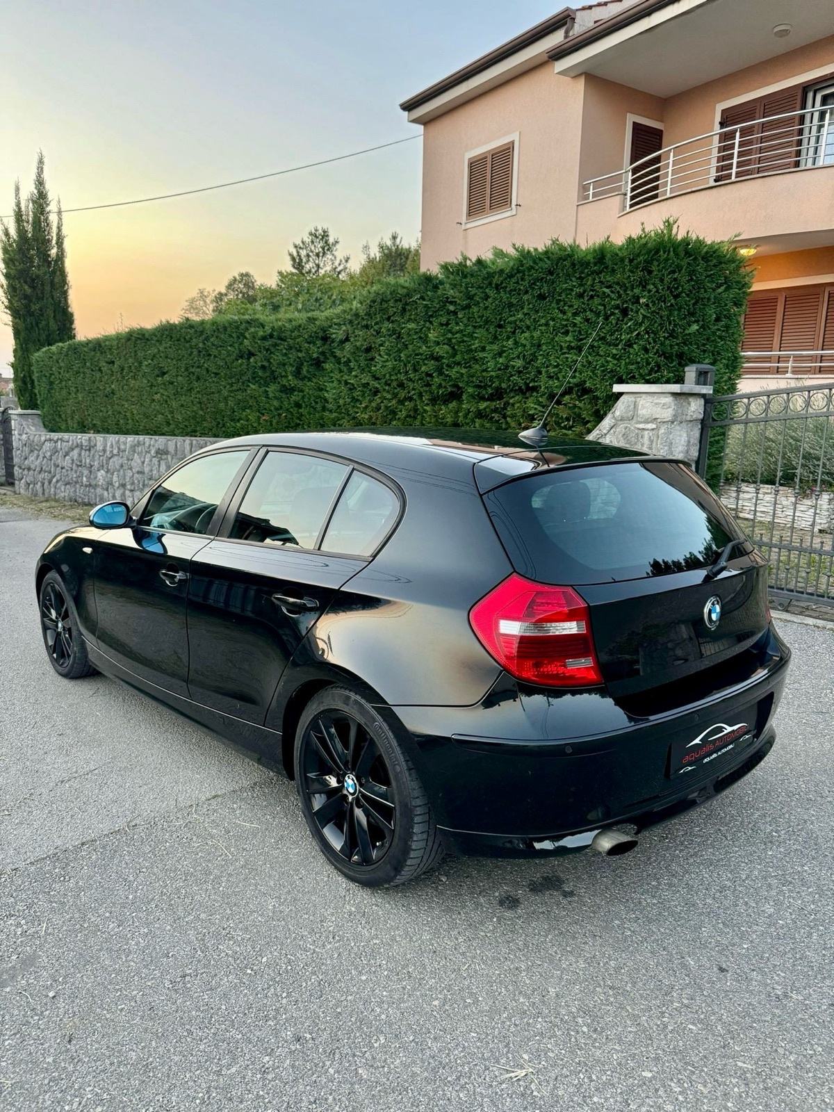 BMW serija 1 118d, fotografija 6
