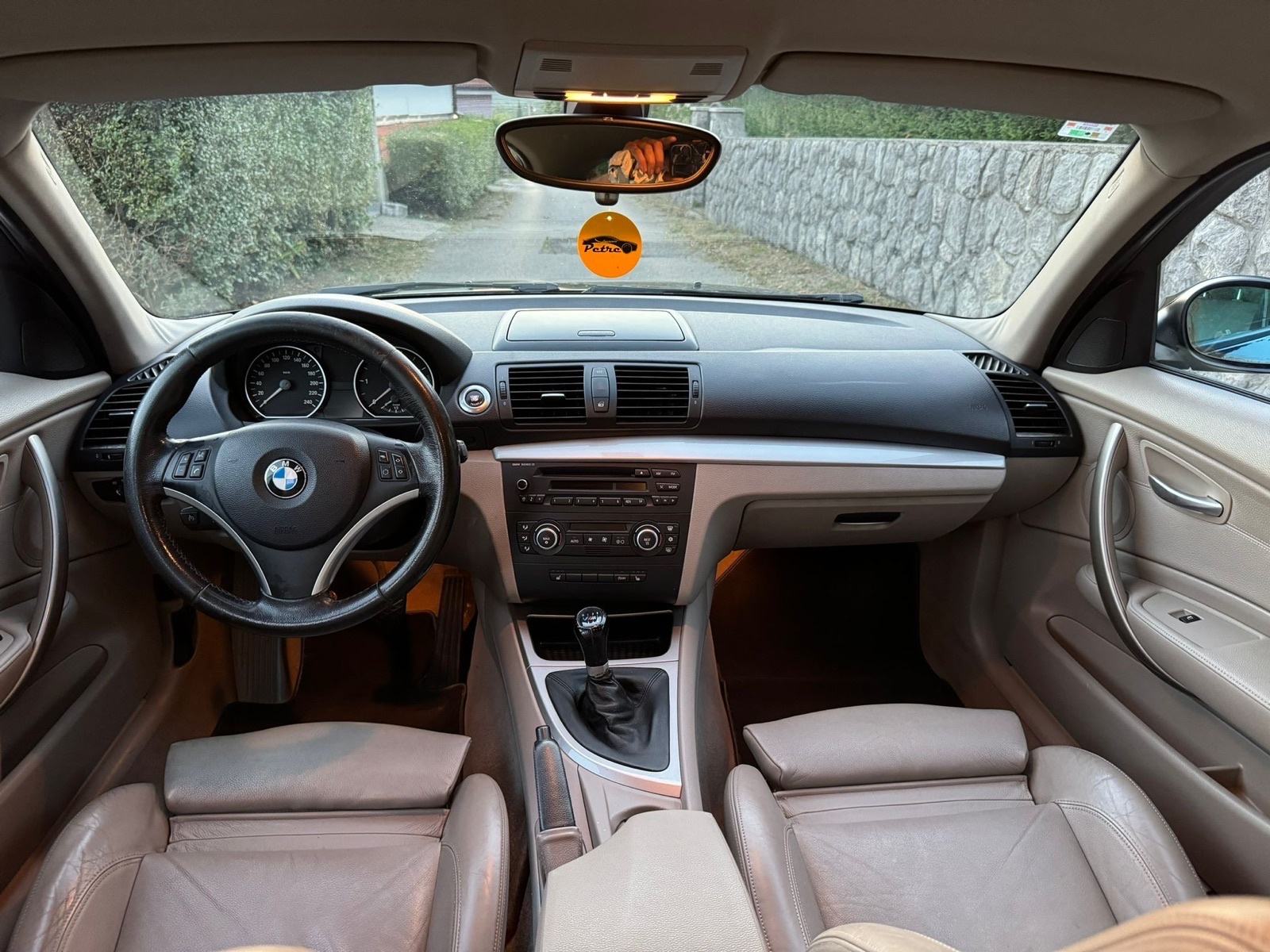 BMW serija 1 118d, fotografija 9