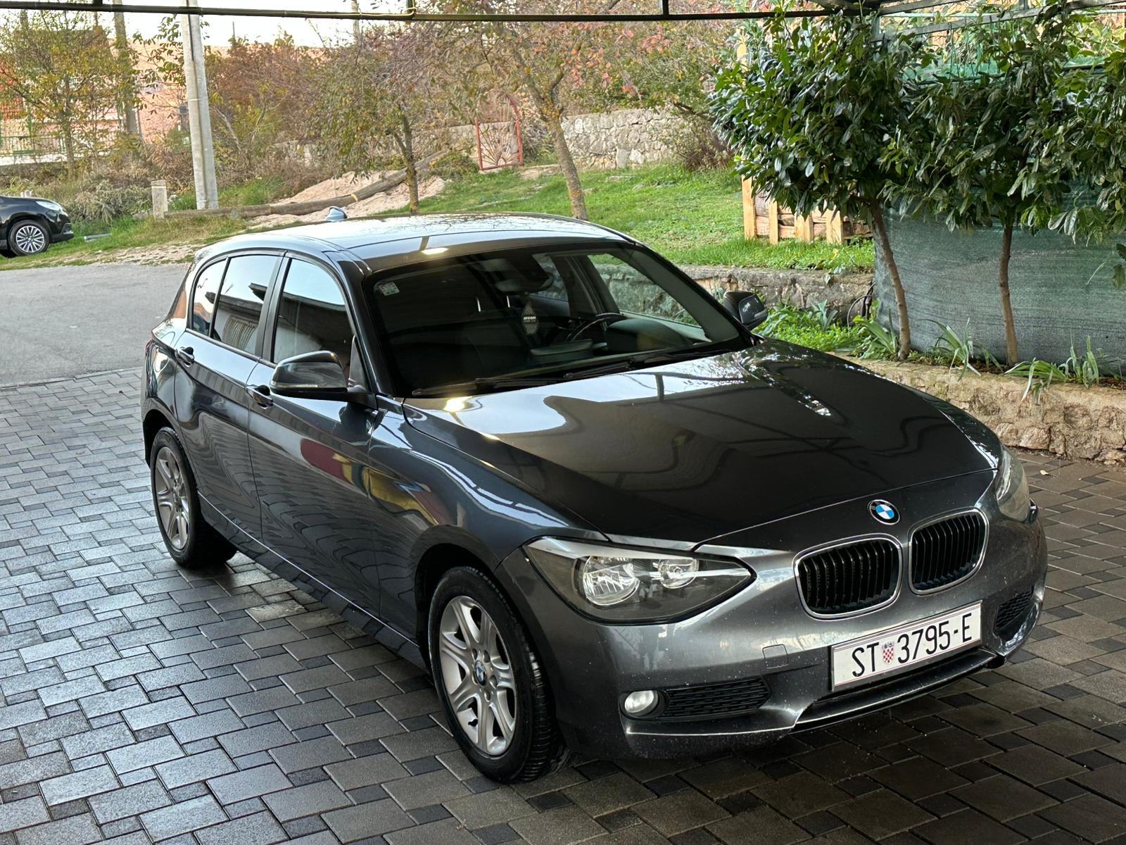 BMW serija 1 118d, fotografija 1