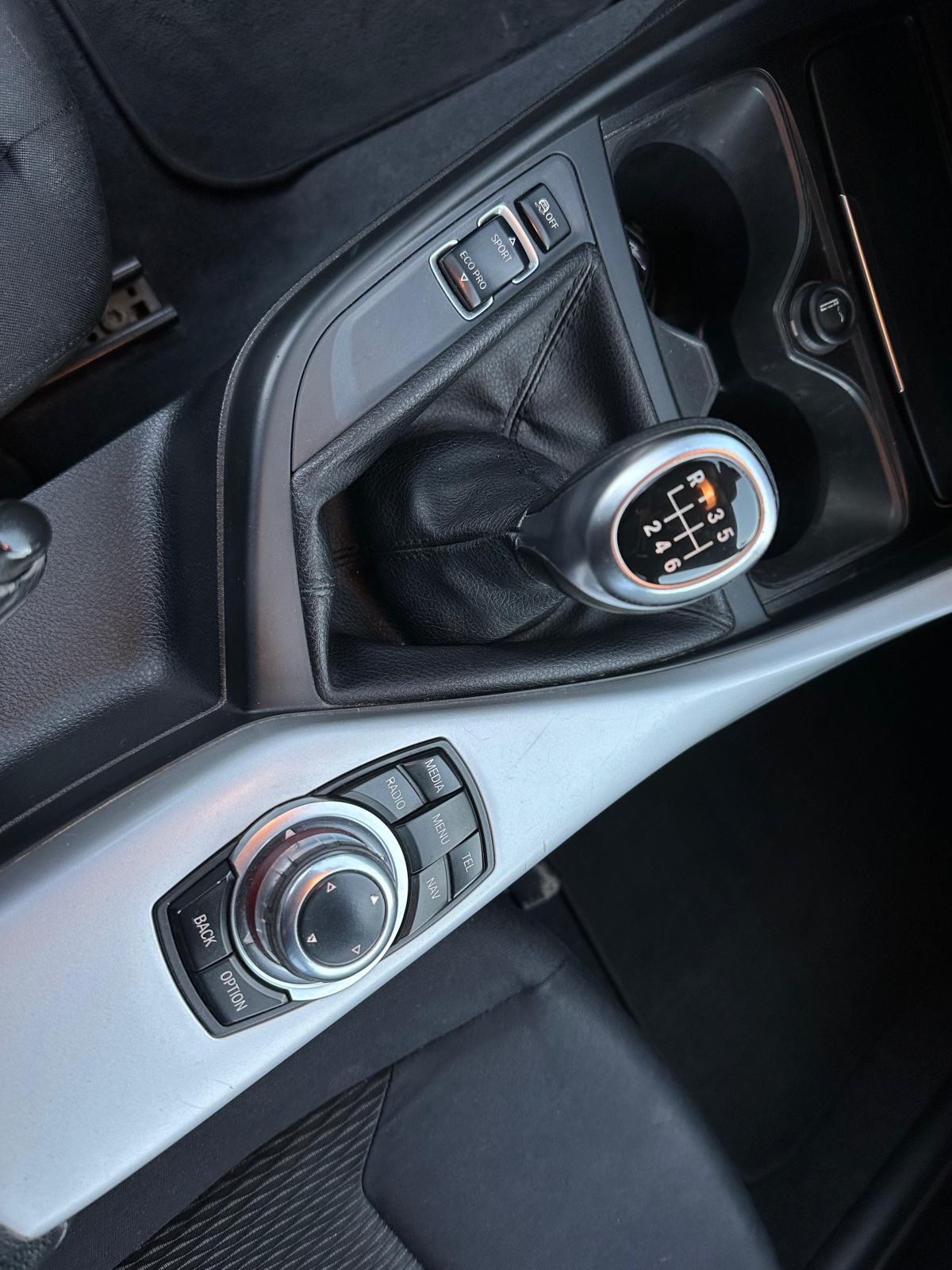 BMW serija 1 118d, fotografija 9