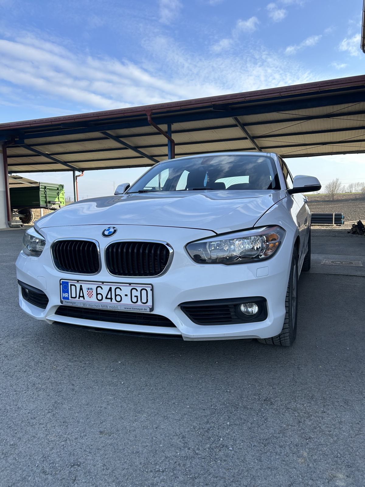 BMW serija 1 118d, fotografija 3