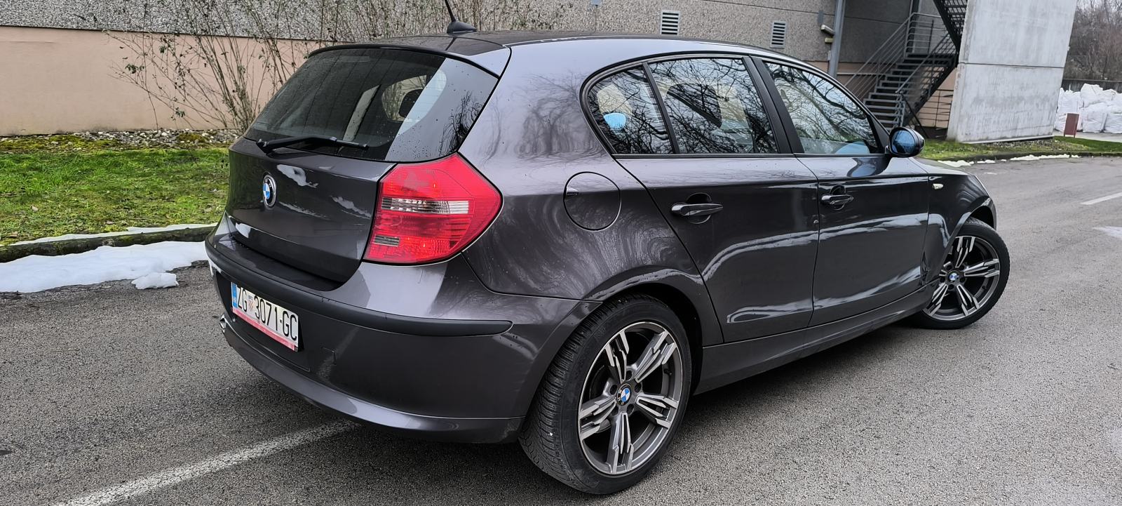 BMW serija 1 118d, fotografija 2