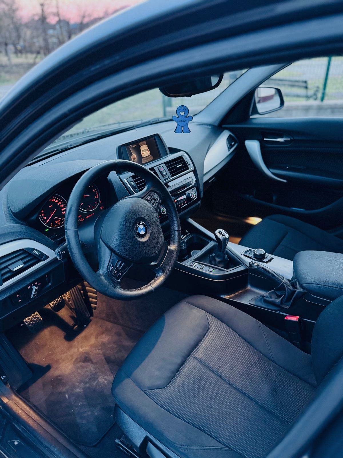 BMW serija 1 118d, fotografija 7