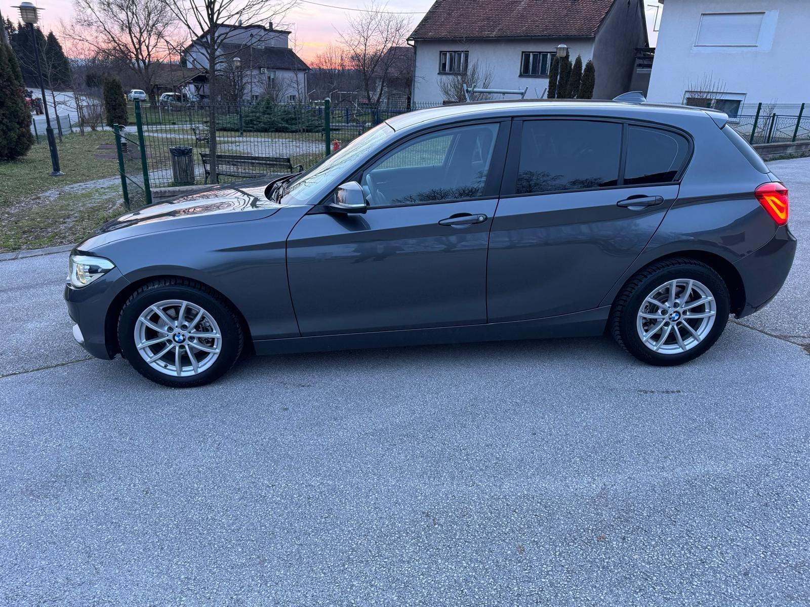 BMW serija 1 118d, fotografija 11