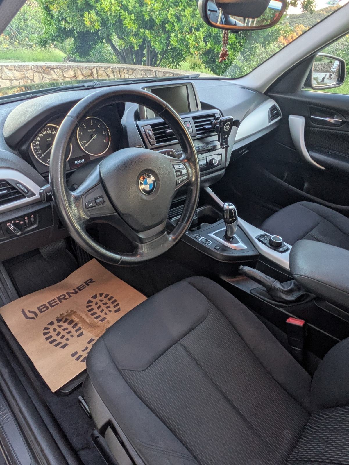 BMW serija 1 118d, fotografija 2