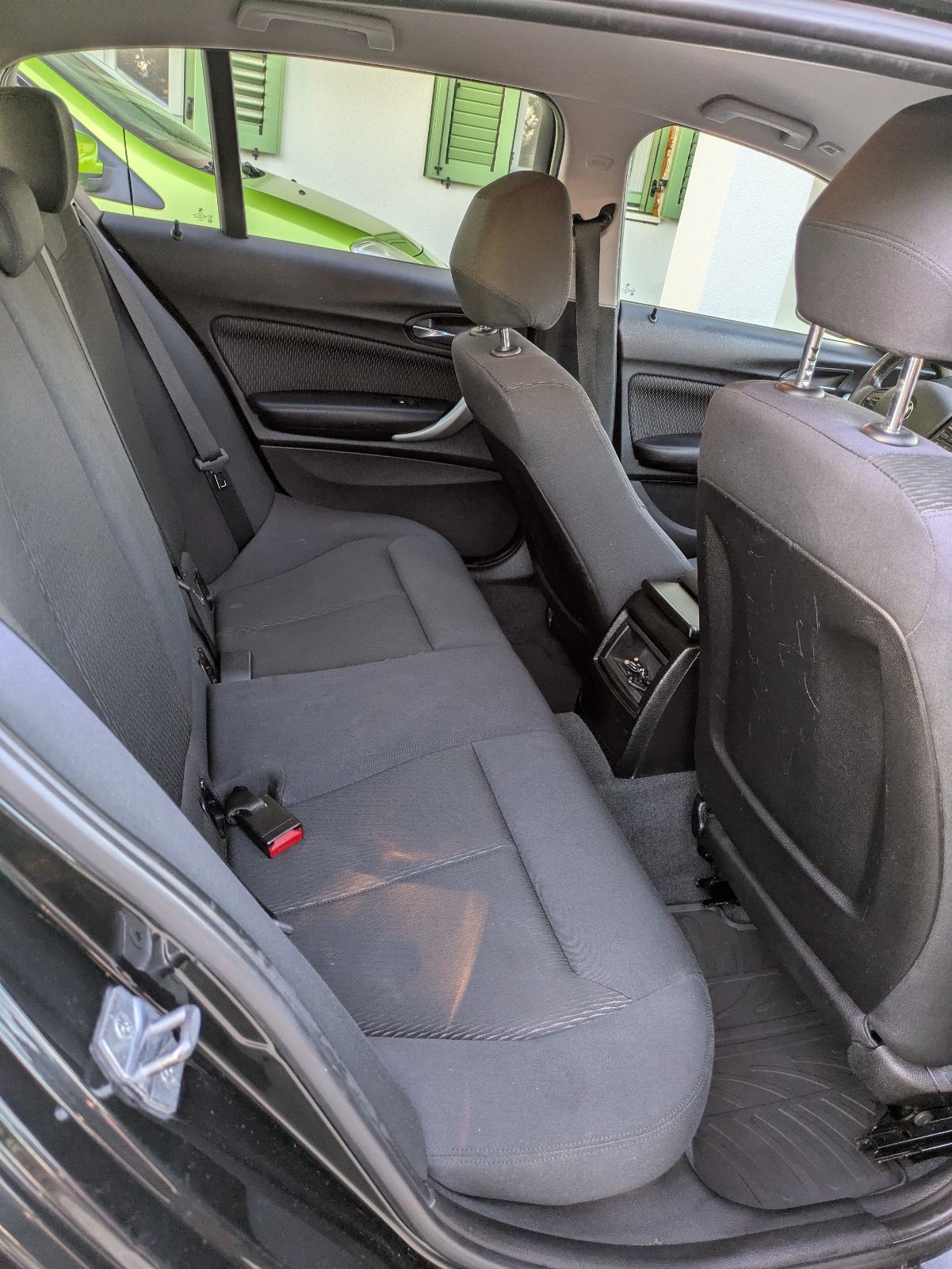 BMW serija 1 118d, fotografija 11
