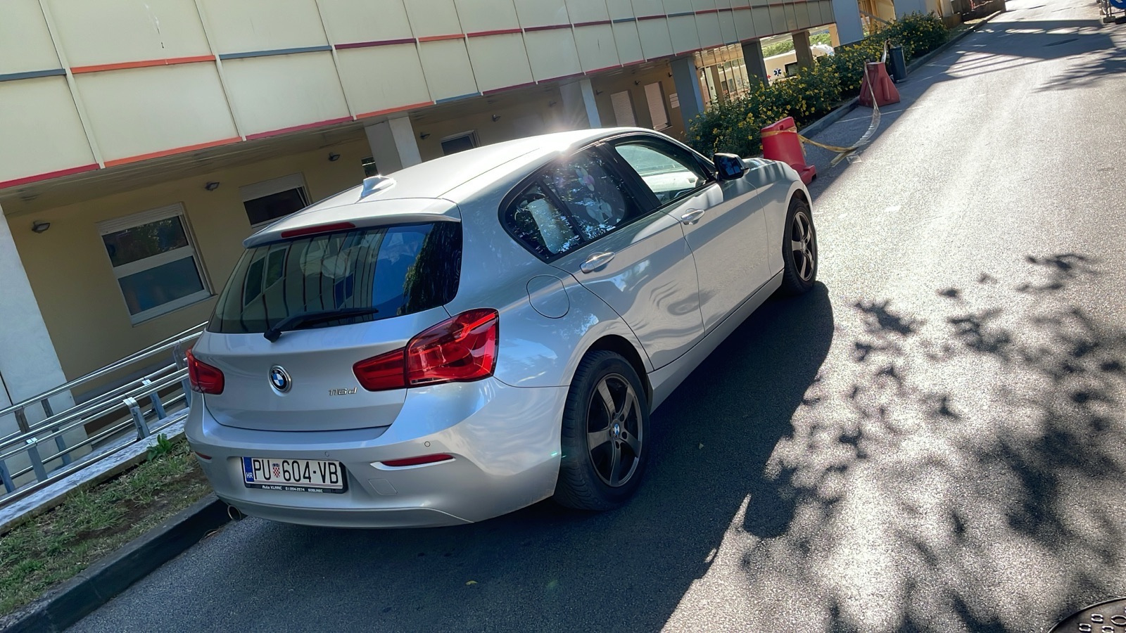 BMW serija 1 116d, fotografija 5