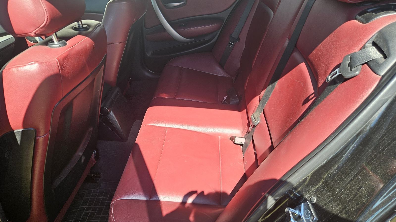BMW serija 1 118d, fotografija 7