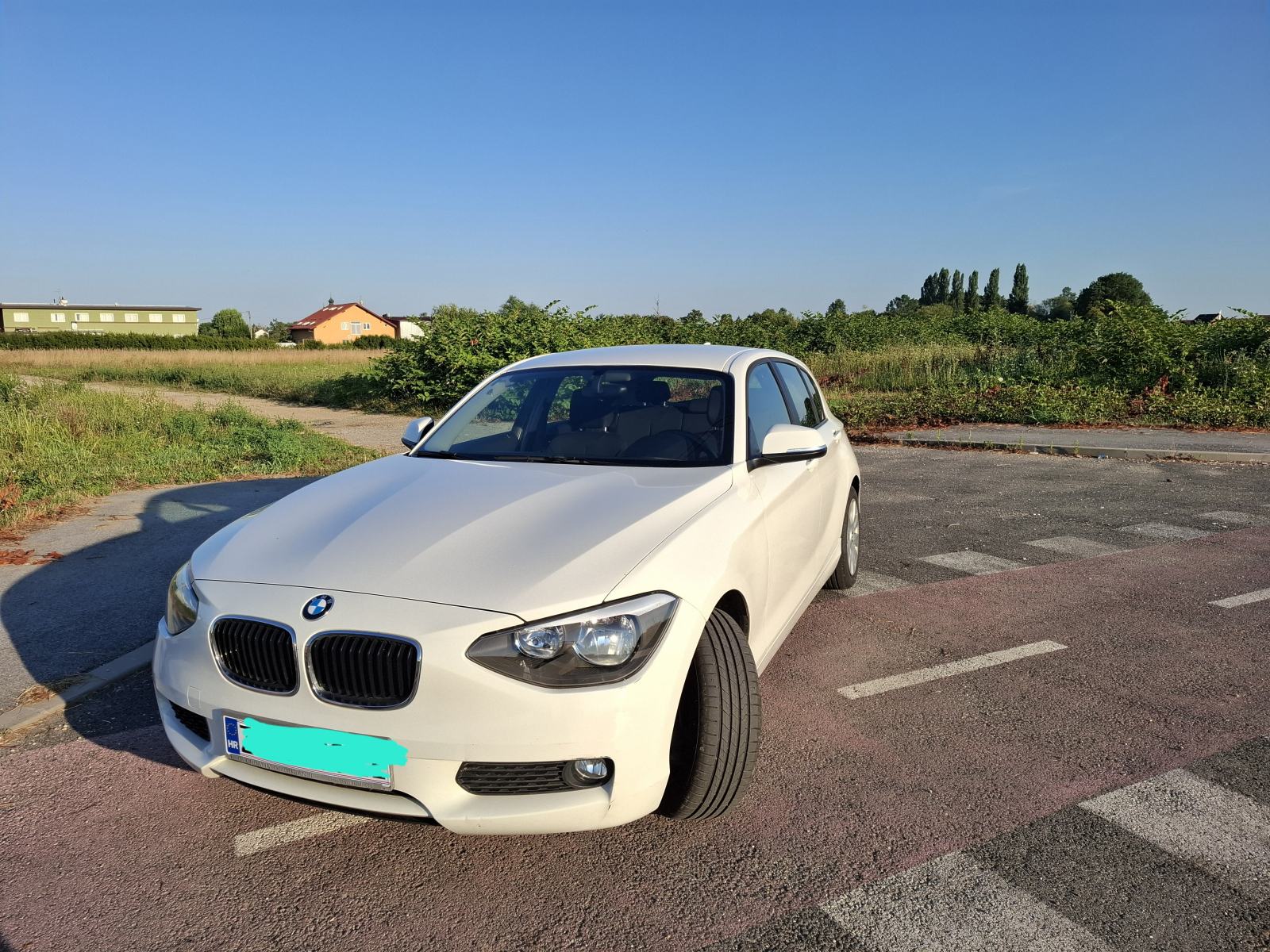 BMW serija 1 118d, fotografija 4
