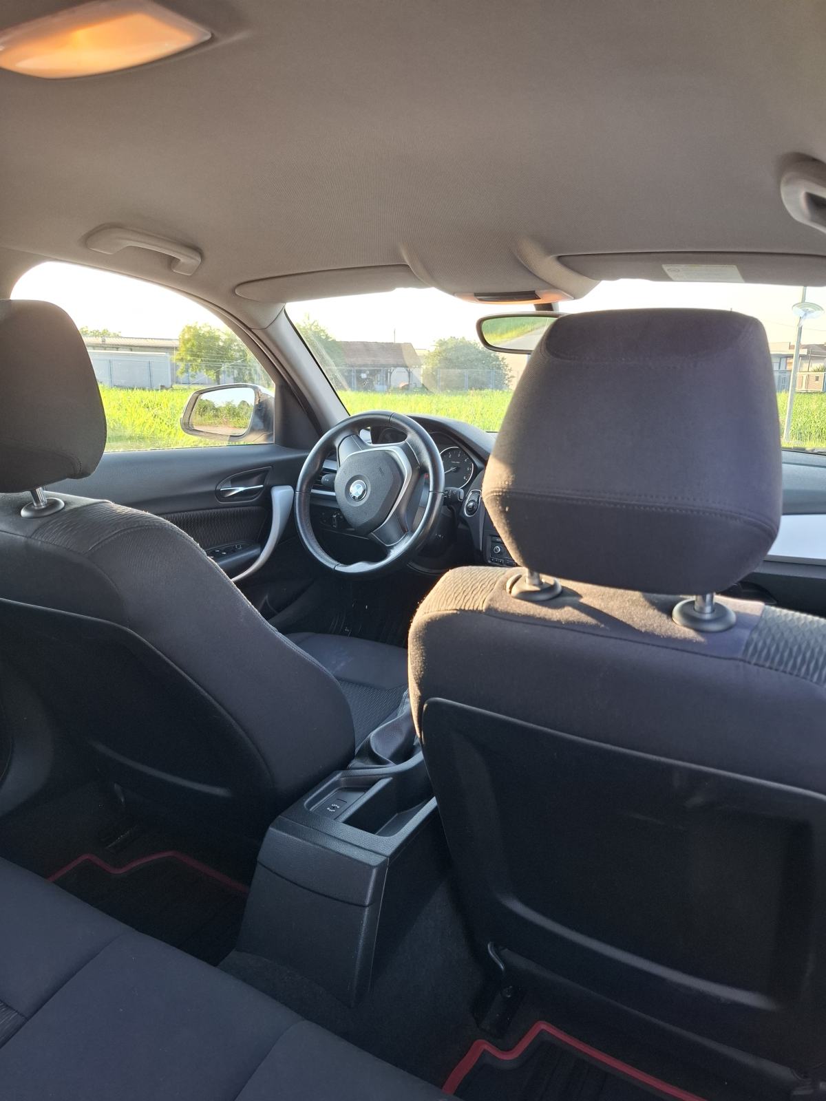 BMW serija 1 118d, fotografija 5