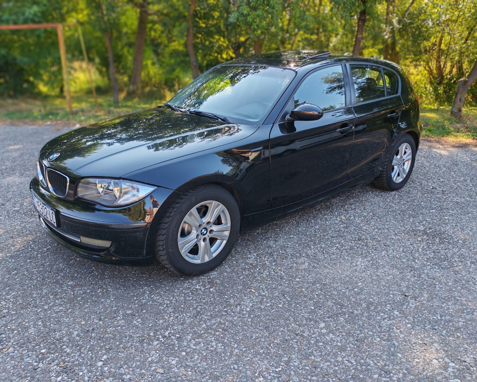 BMW serija 1 118d, pogled izvana - slika 2