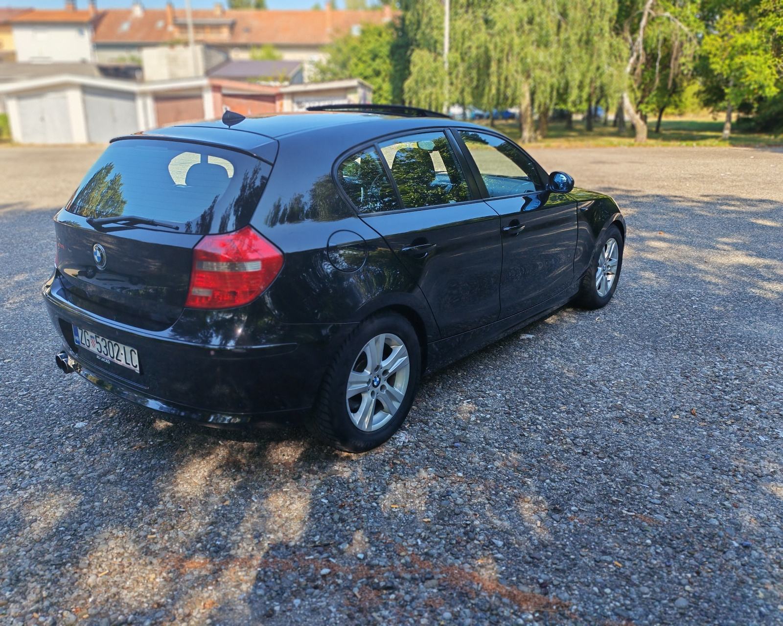BMW serija 1 118d, pogled izvana - slika 5
