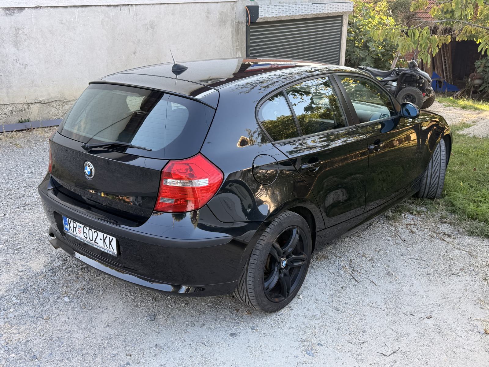 BMW serija 1 118d, fotografija 2