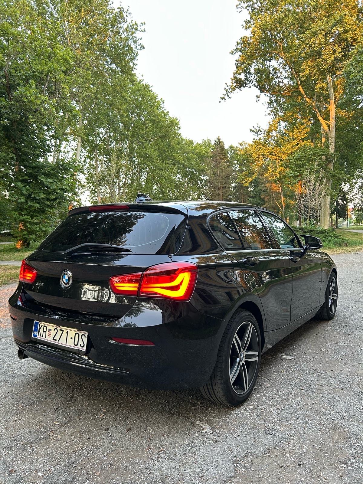 BMW serija 1 118d, pogled izvana - slika 4