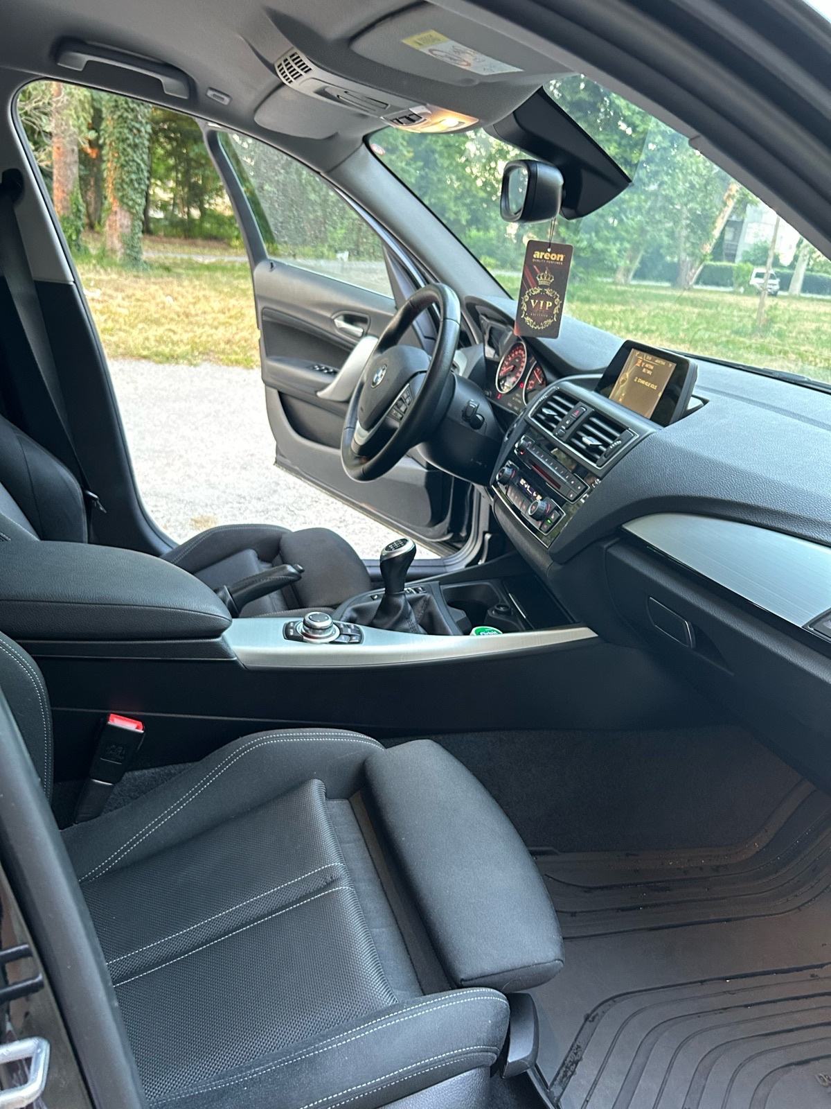 BMW serija 1 118d, fotografija 7