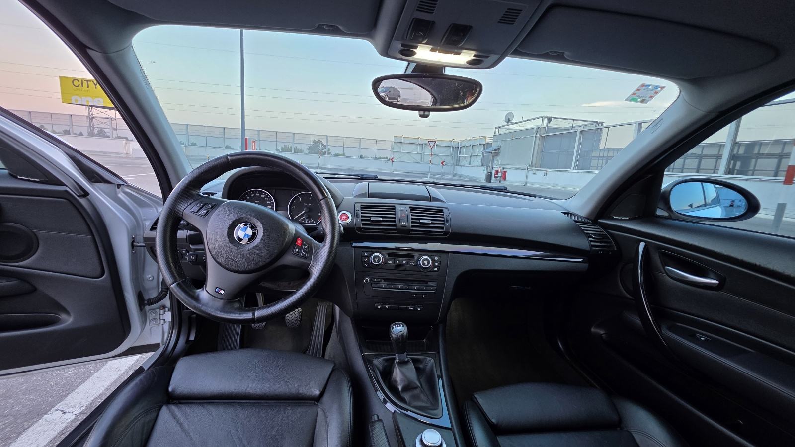 BMW 118d, fotografija 11