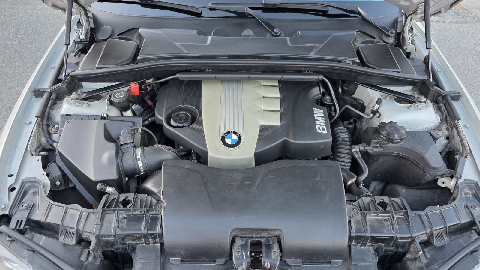 BMW 118d, fotografija 13