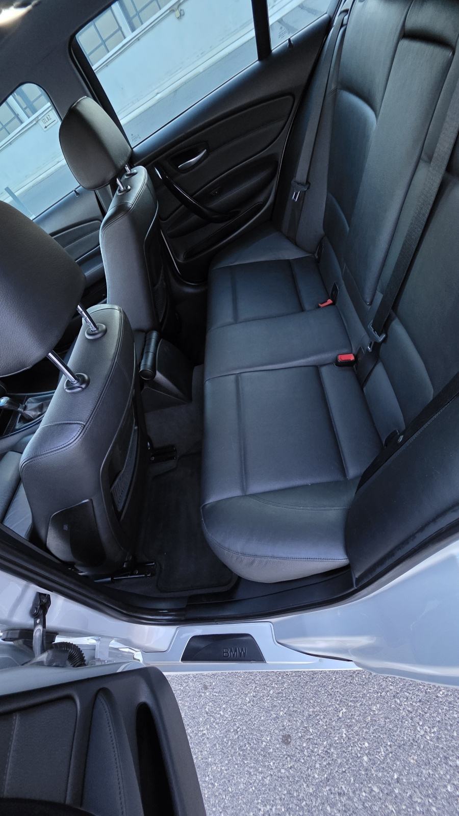 BMW 118d, fotografija 10
