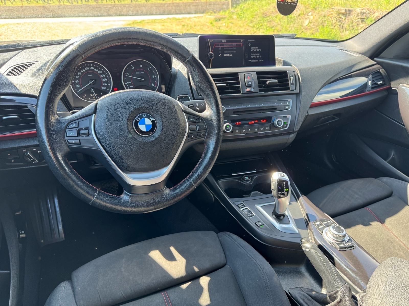BMW serija 1 118d Sport automatik, fotografija 9