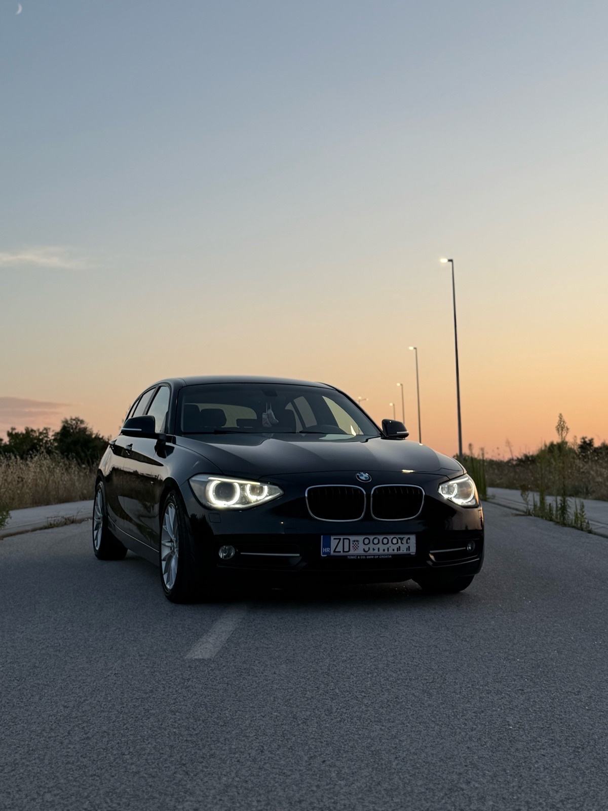 BMW serija 1 118d Sport automatik, fotografija 2