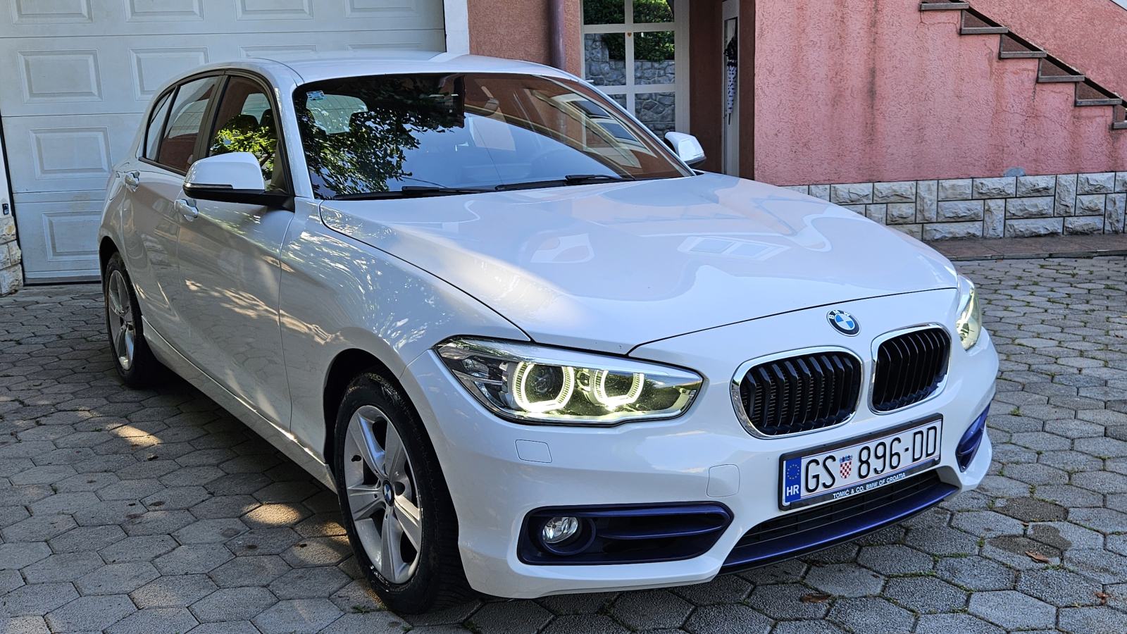 BMW serija 1 118d Sportline LCI, fotografija 3