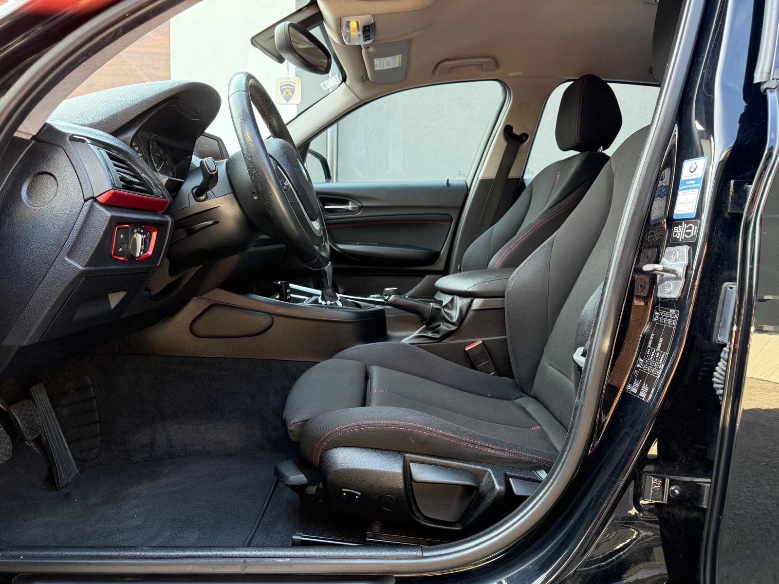 BMW serija 1 118d Sport odlična,oprema,zamijenjen lanac,kao nov!, fotografija 9