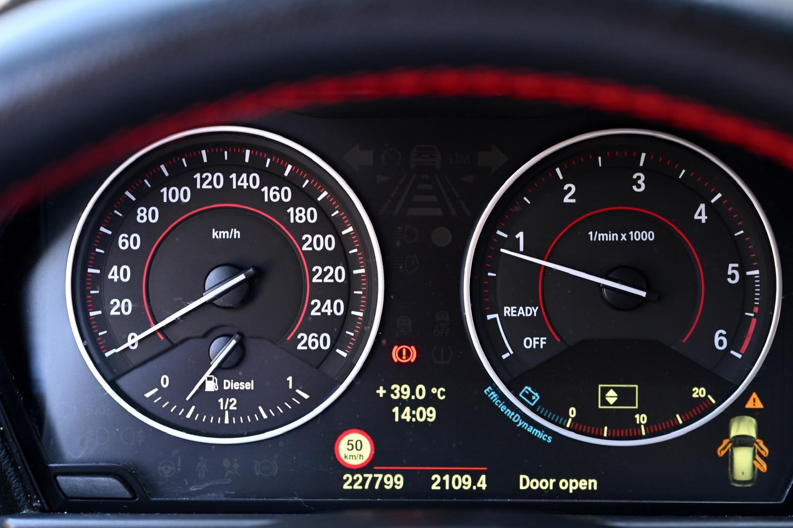 BMW serija 1 118d Sport, 2011 god., fotografija 10