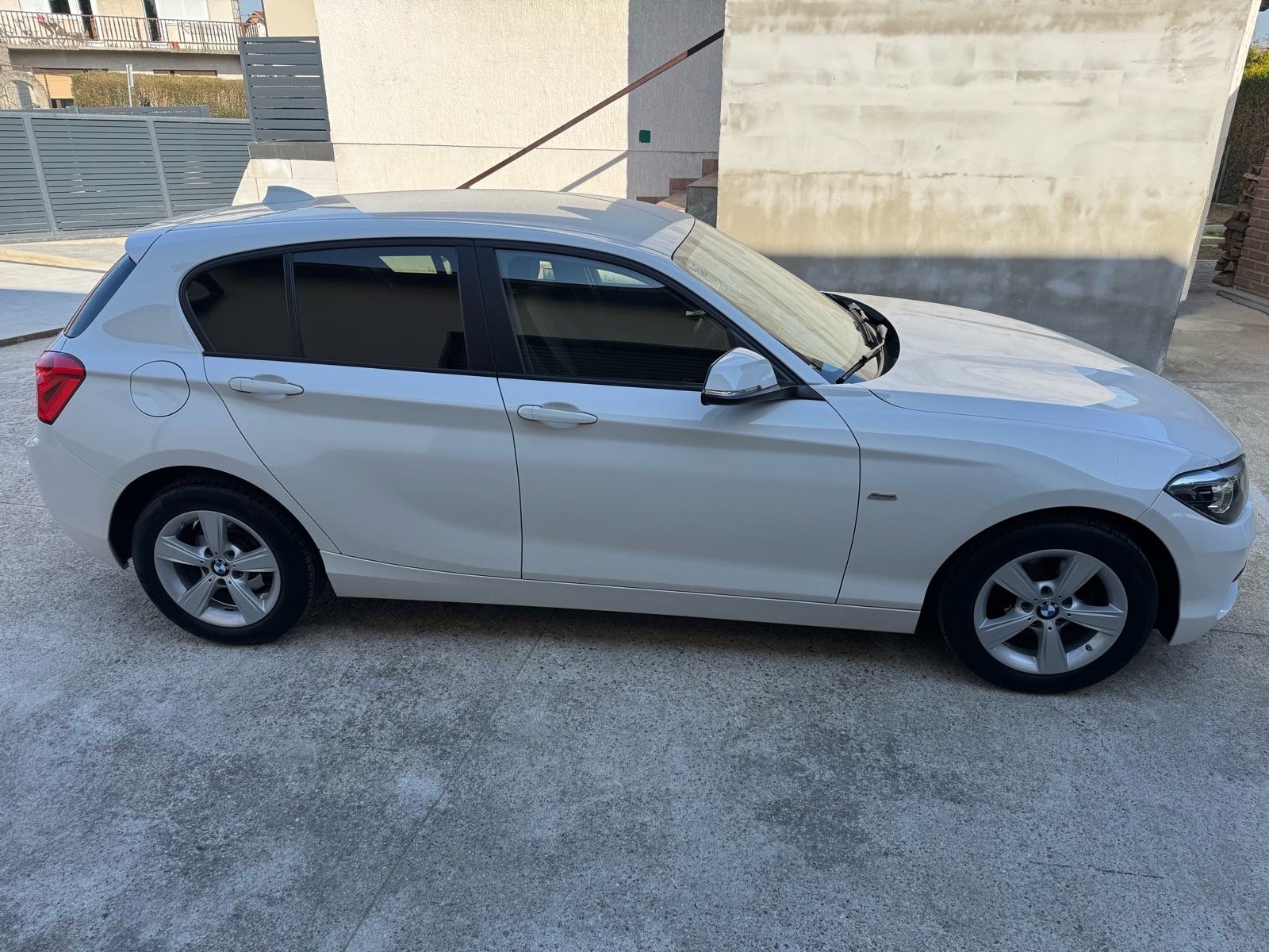 BMW serija 1 118d Sportline, fotografija 7
