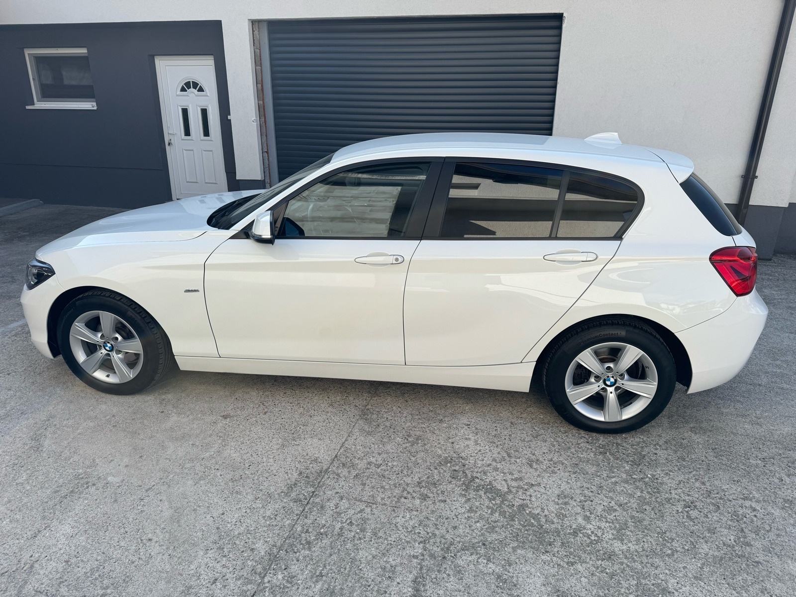 BMW serija 1 118d Sportline, fotografija 11
