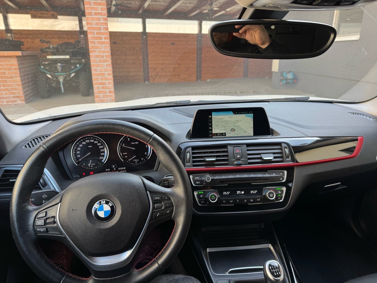 BMW serija 1 118d Sportline, fotografija 16