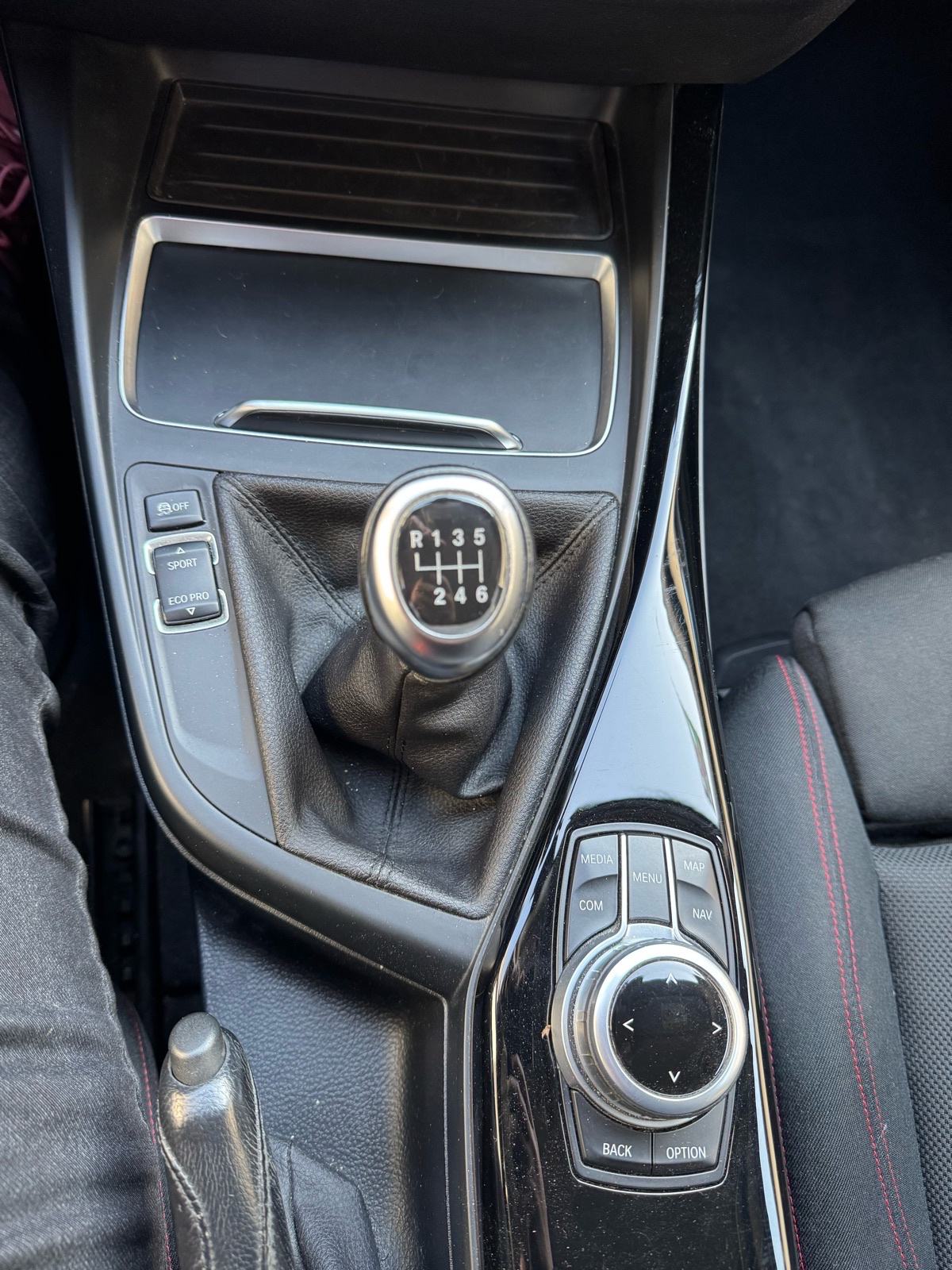 BMW serija 1 118d Sportline, fotografija 19