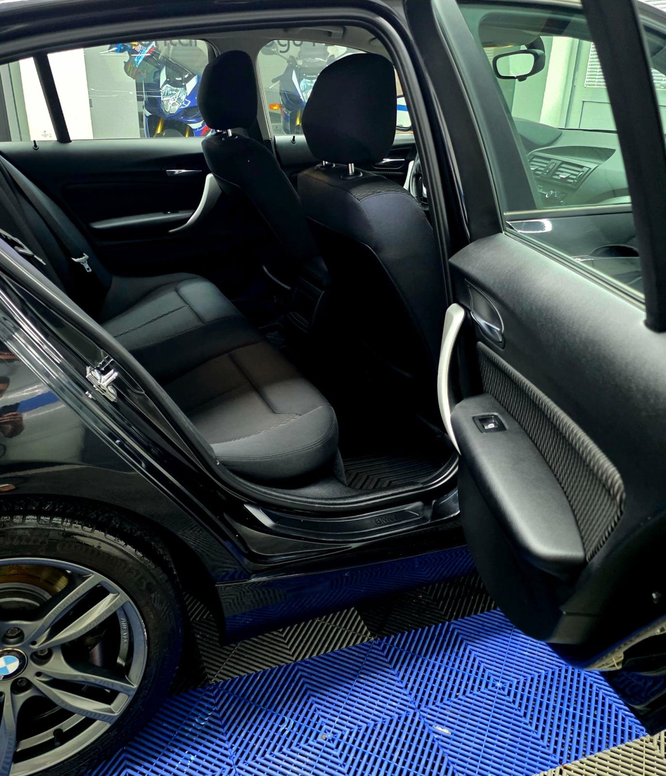 BMW serija 1 118d veliki servis 2 seta kotača, fotografija 18