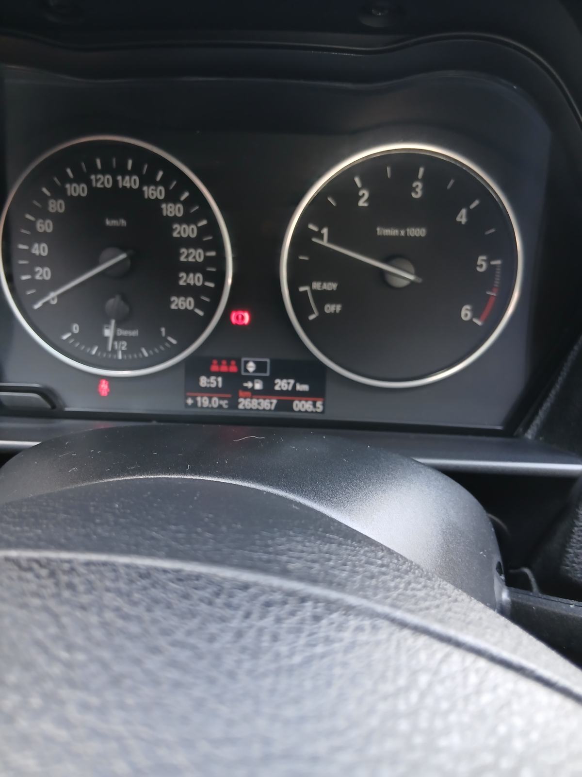 BMW serija 1 118d veliki servis 2 seta kotača, fotografija 9