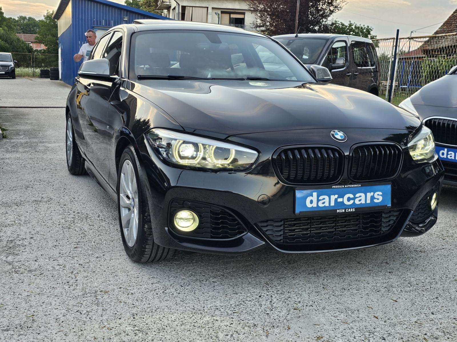 BMW serija 1 118i automatik"M-PAKET"-FULL-SERVISNA-GARANCIJA, fotografija 7