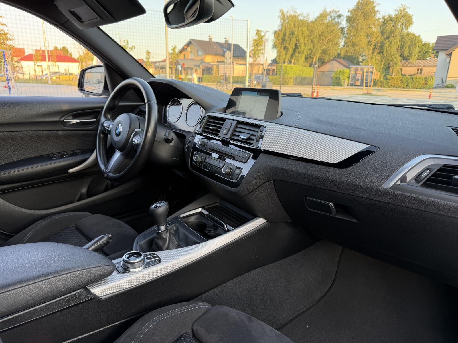 BMW serija 1 118i LCI2 M PAKET VIRTUAL SHADOWLINE NAVI LED ALCANTARA, fotografija 11
