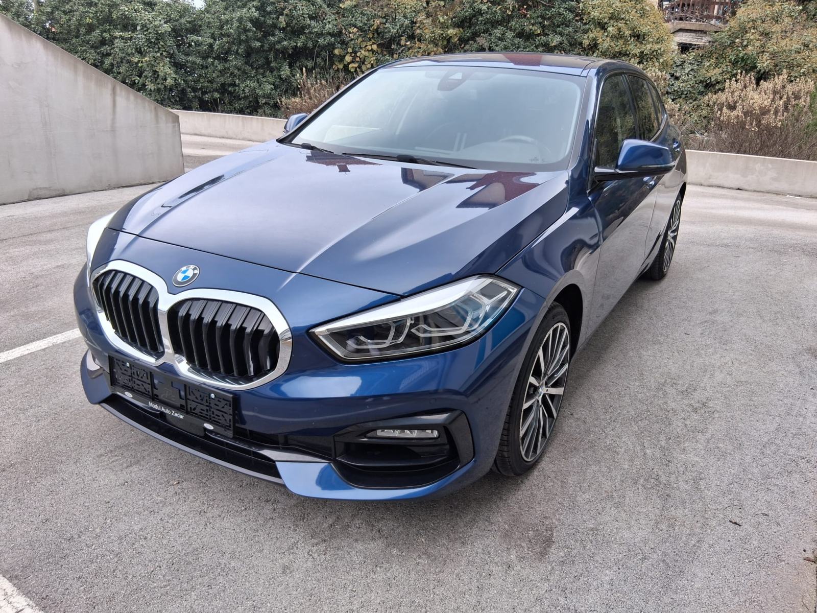BMW serija 1 118i, fotografija 2