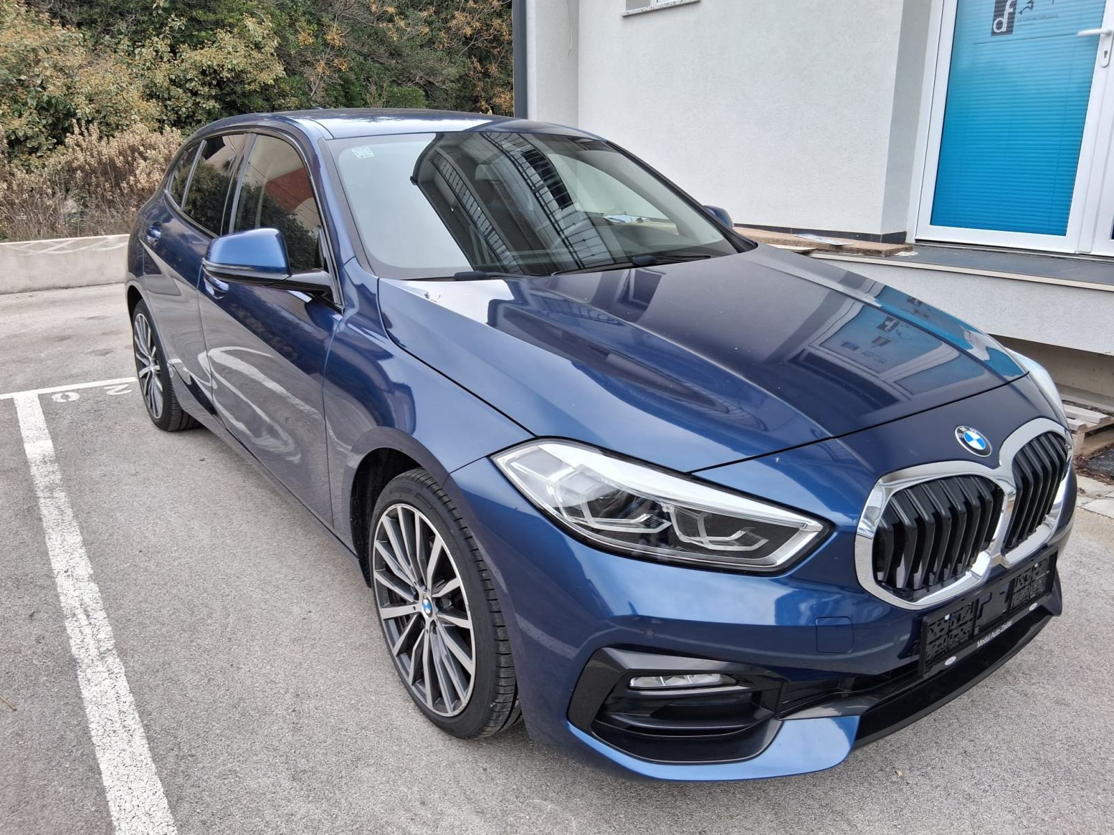 BMW serija 1 118i, fotografija 1