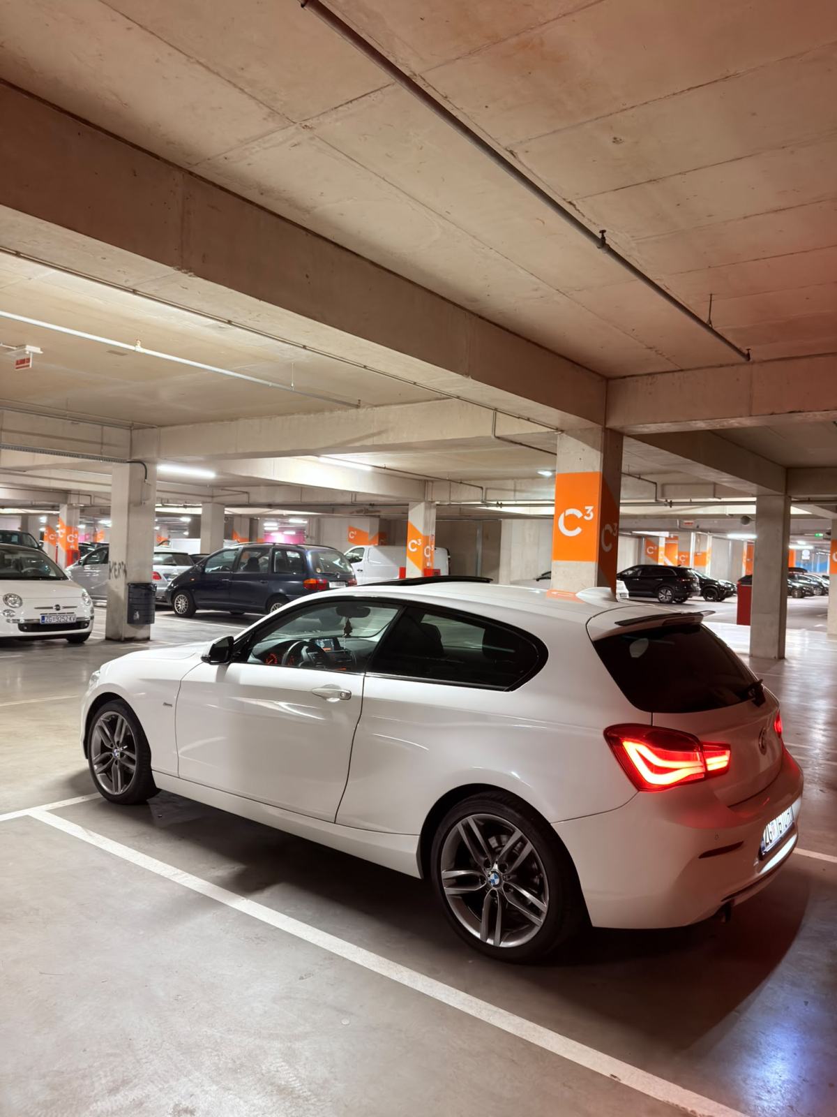 BMW serija 1 118i, fotografija 9