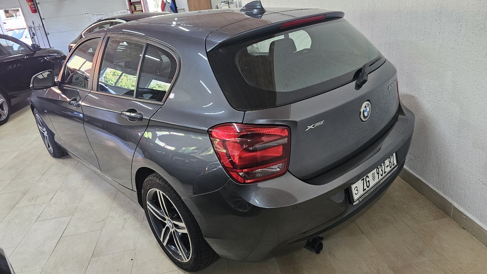 BMW serija 120xd top cijena, fotografija 3