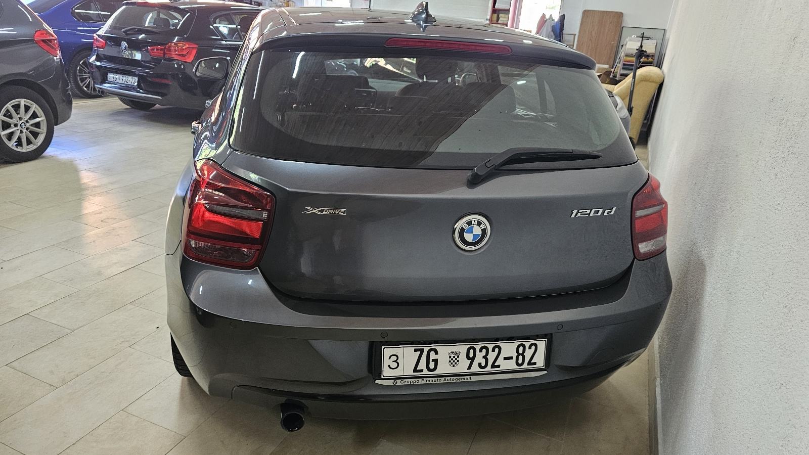 BMW serija 120xd top cijena, fotografija 7