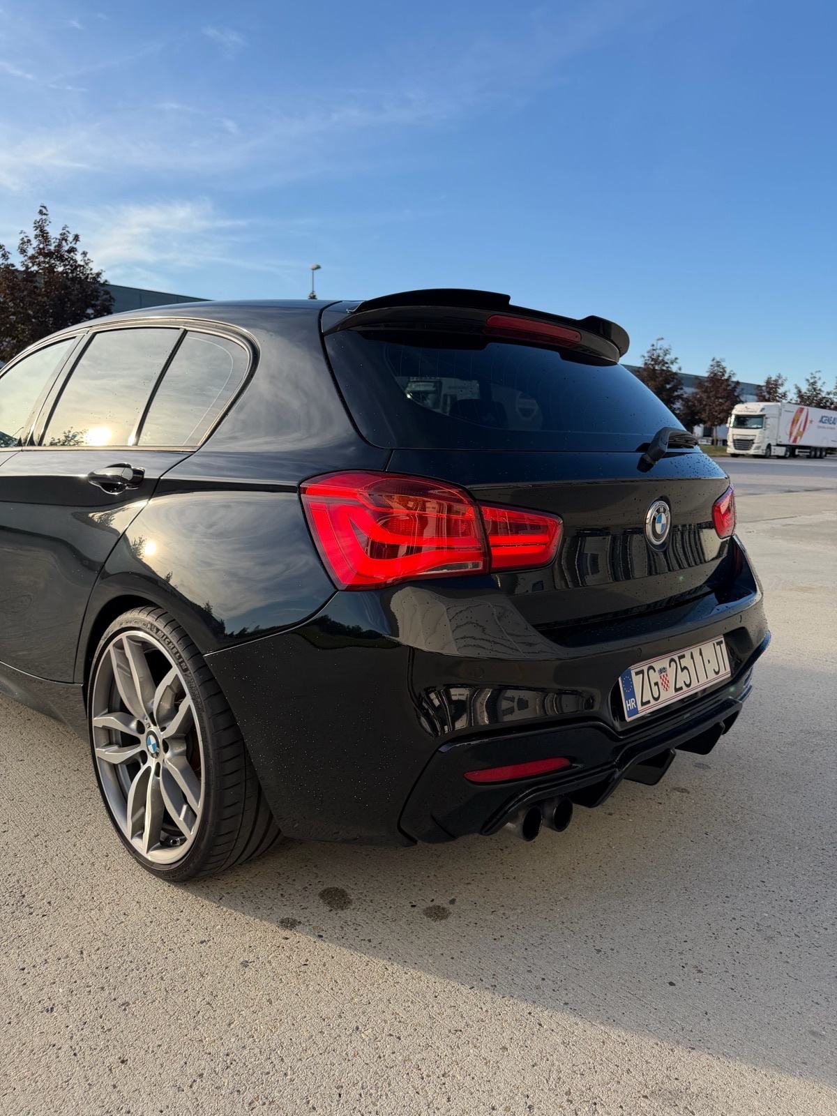 BMW serija 1 120d automatik, fotografija 5