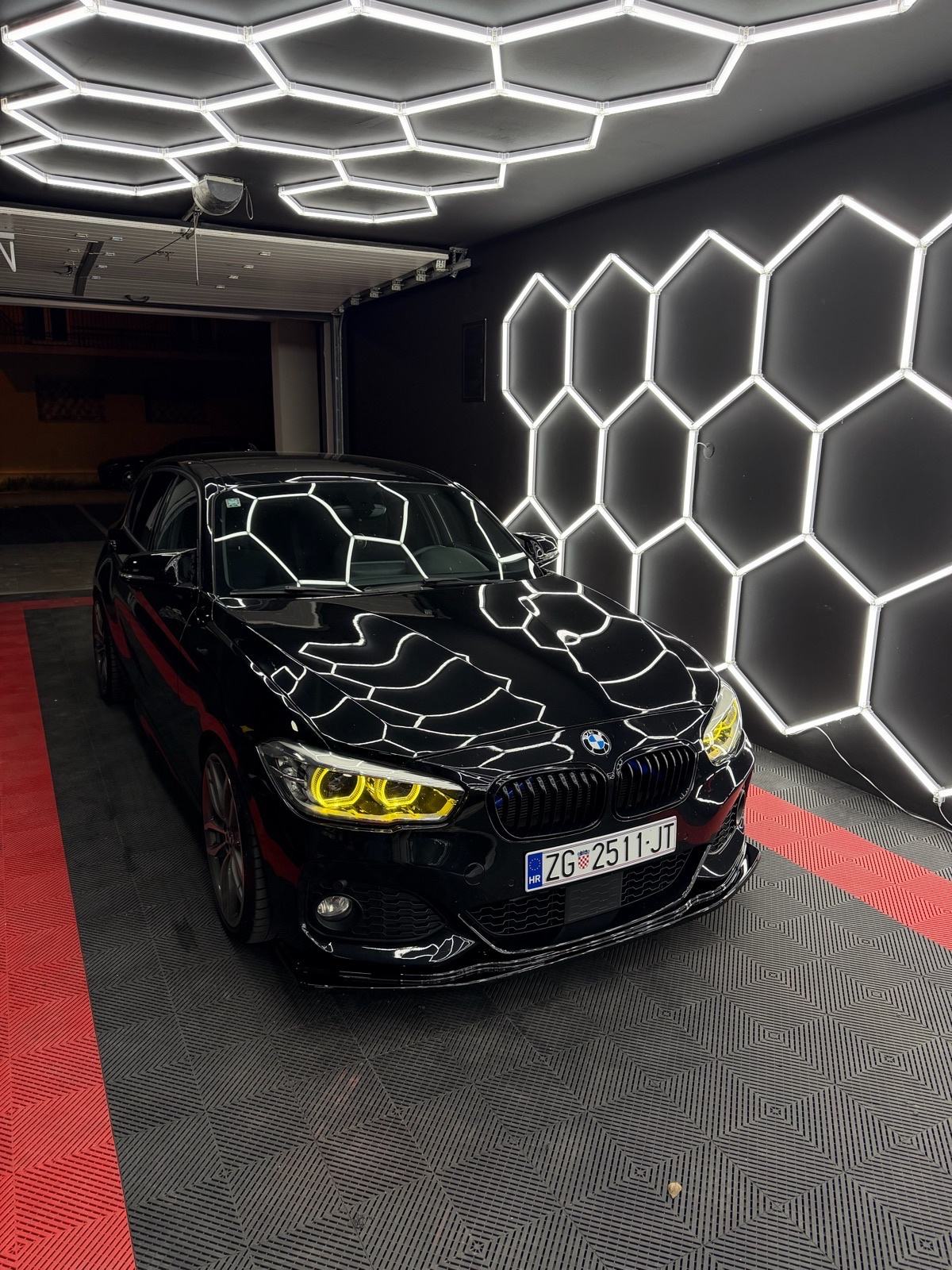 BMW serija 1 120d automatik, fotografija 14