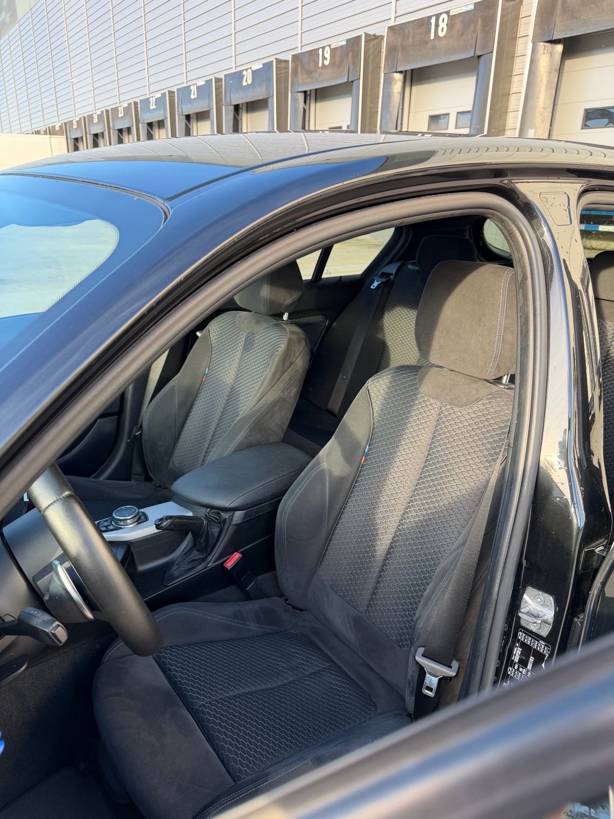 BMW serija 1 120d automatik, fotografija 10